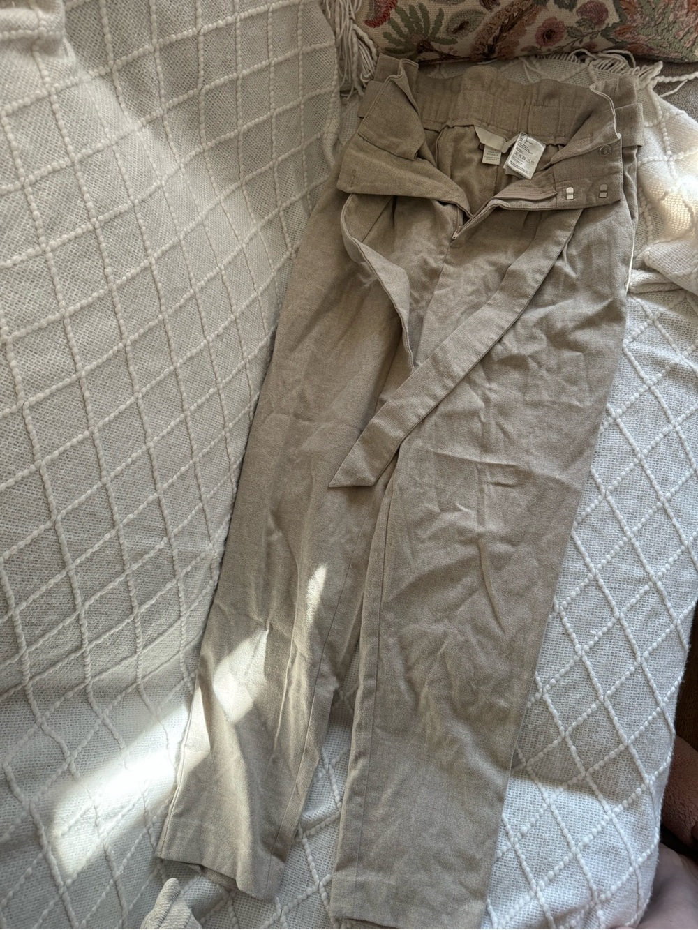 H&M women’s  Paperbag Waist Chinos in Taupe